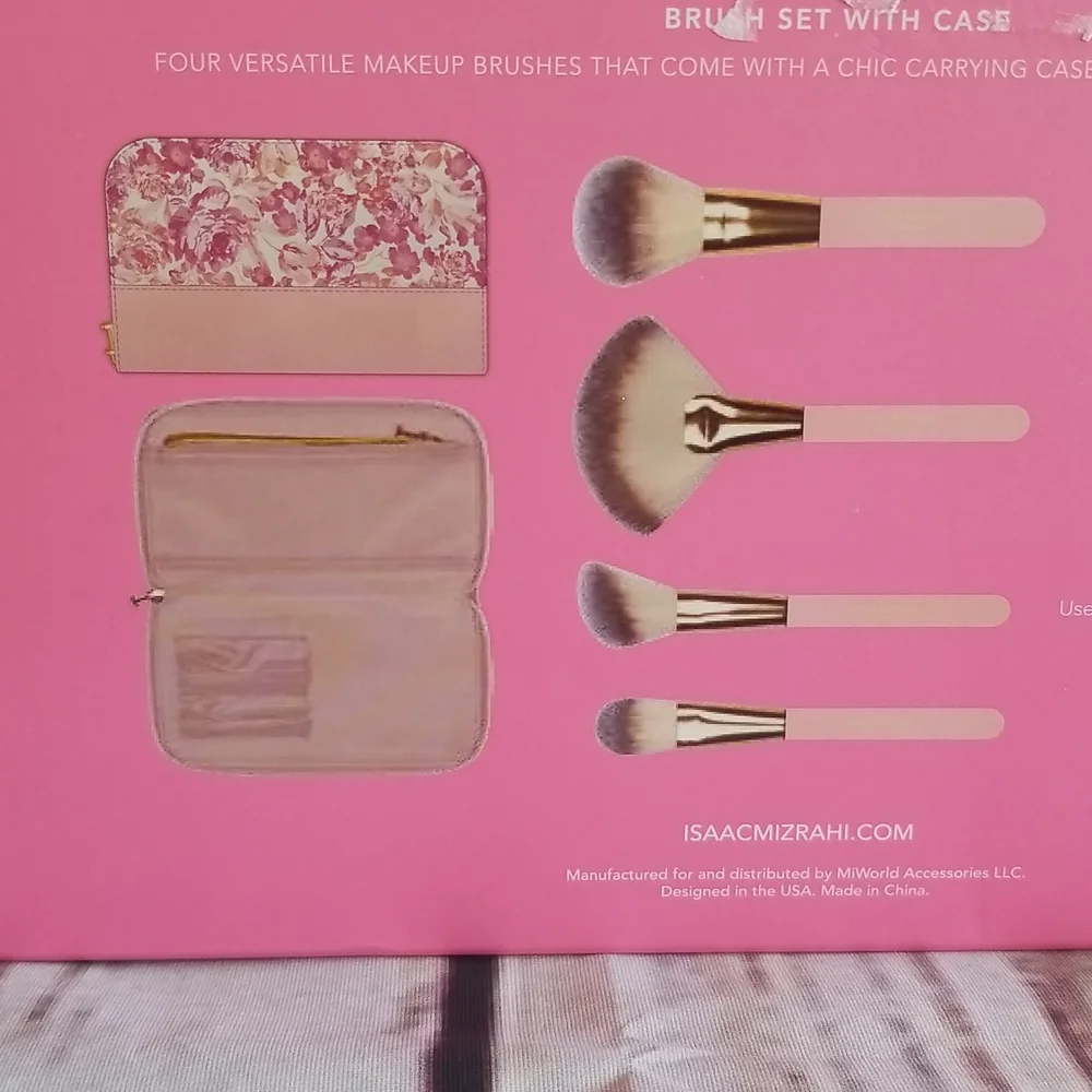 Isaac Mizrahi new package
